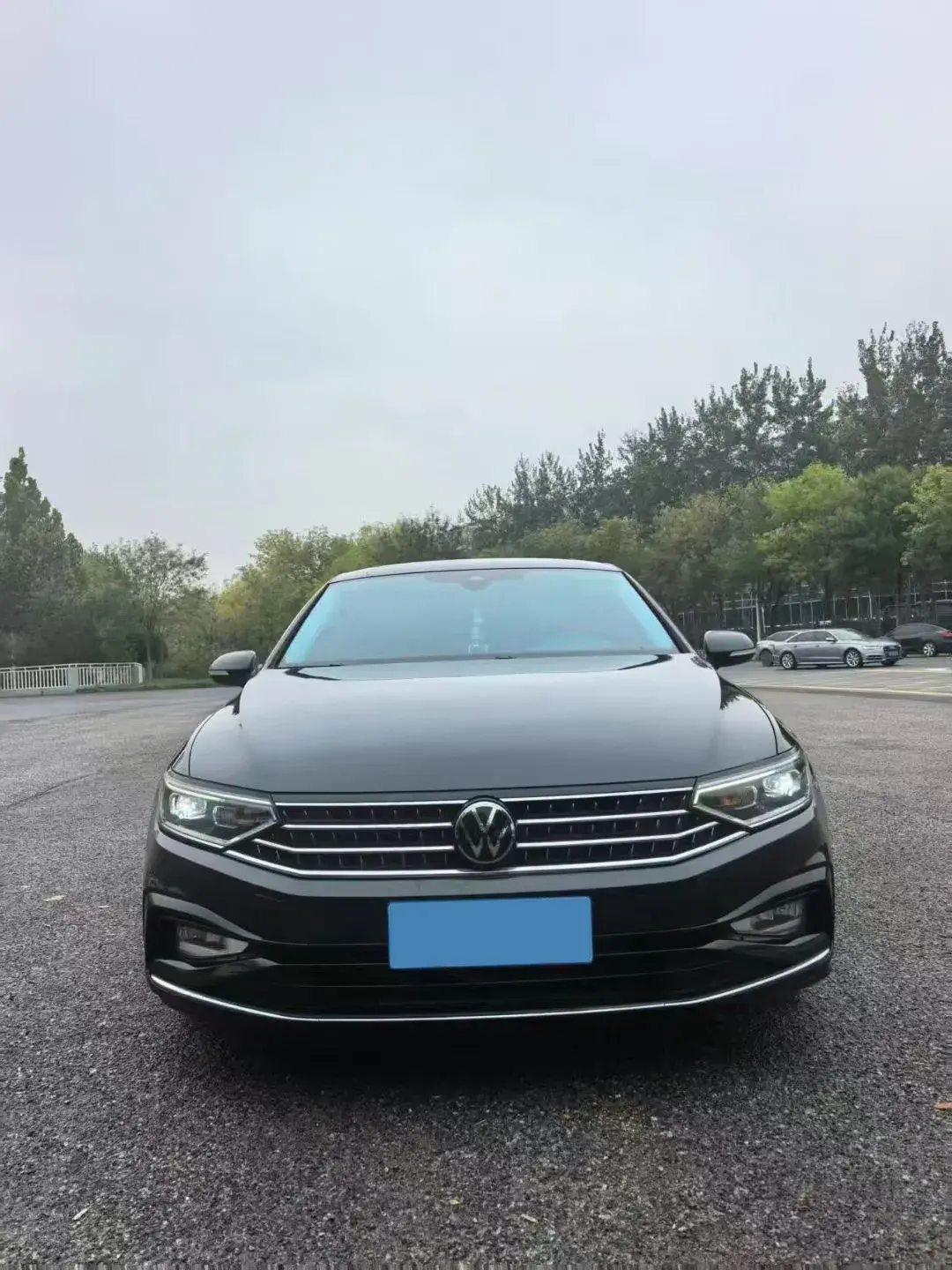 2023 VOLKSWAGEN MAGOTAN thumbnail 4