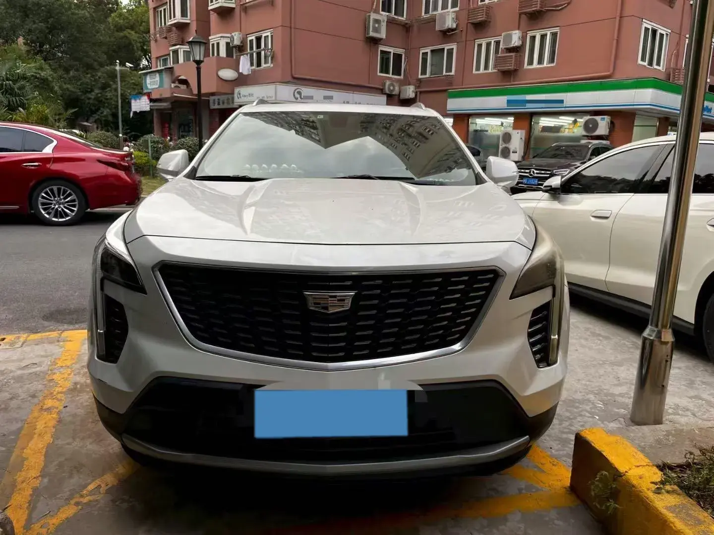 2020 CADILLAC XT4 thumbnail 2