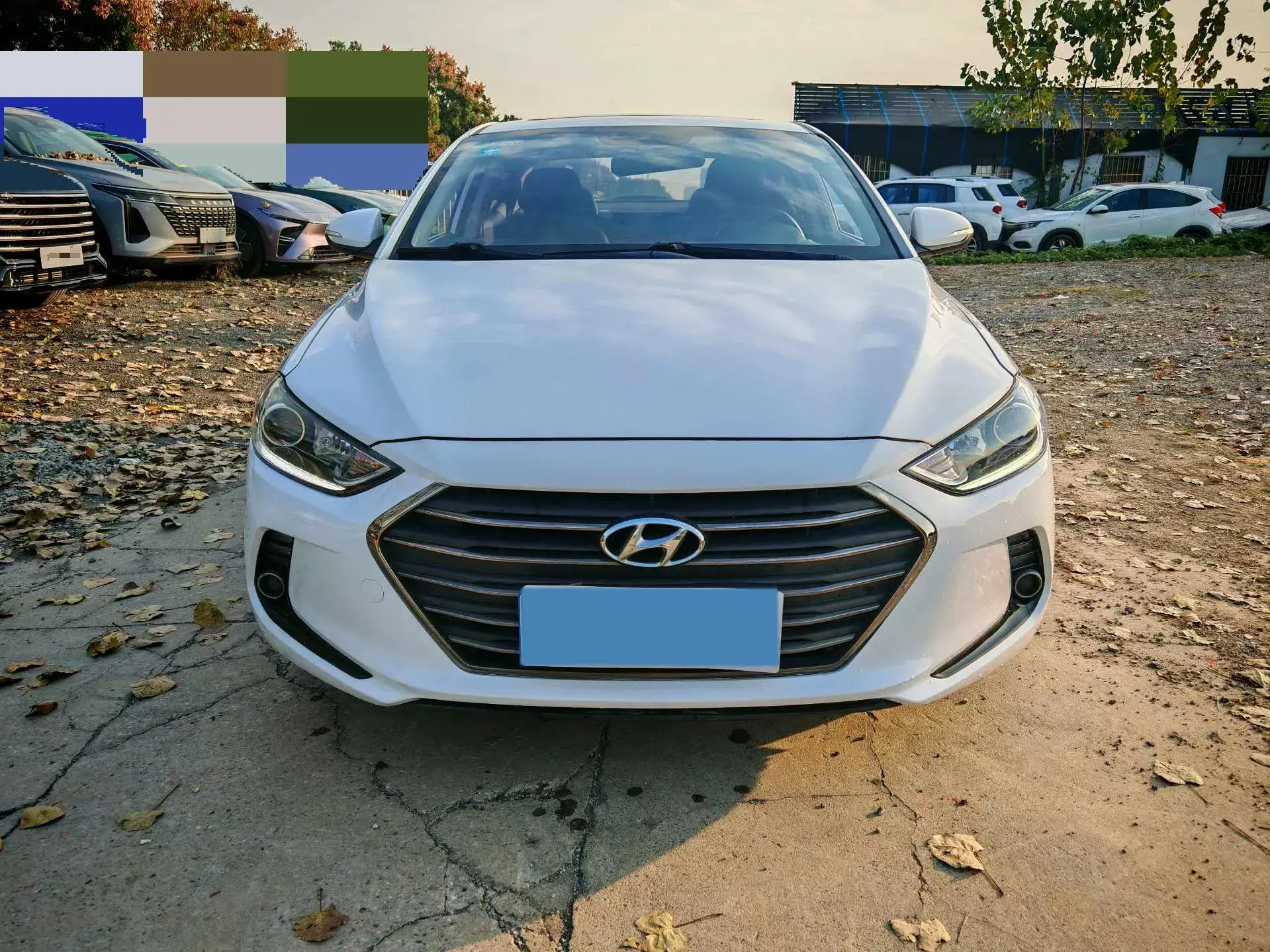2018 HYUNDAI ELANTRA thumbnail 2