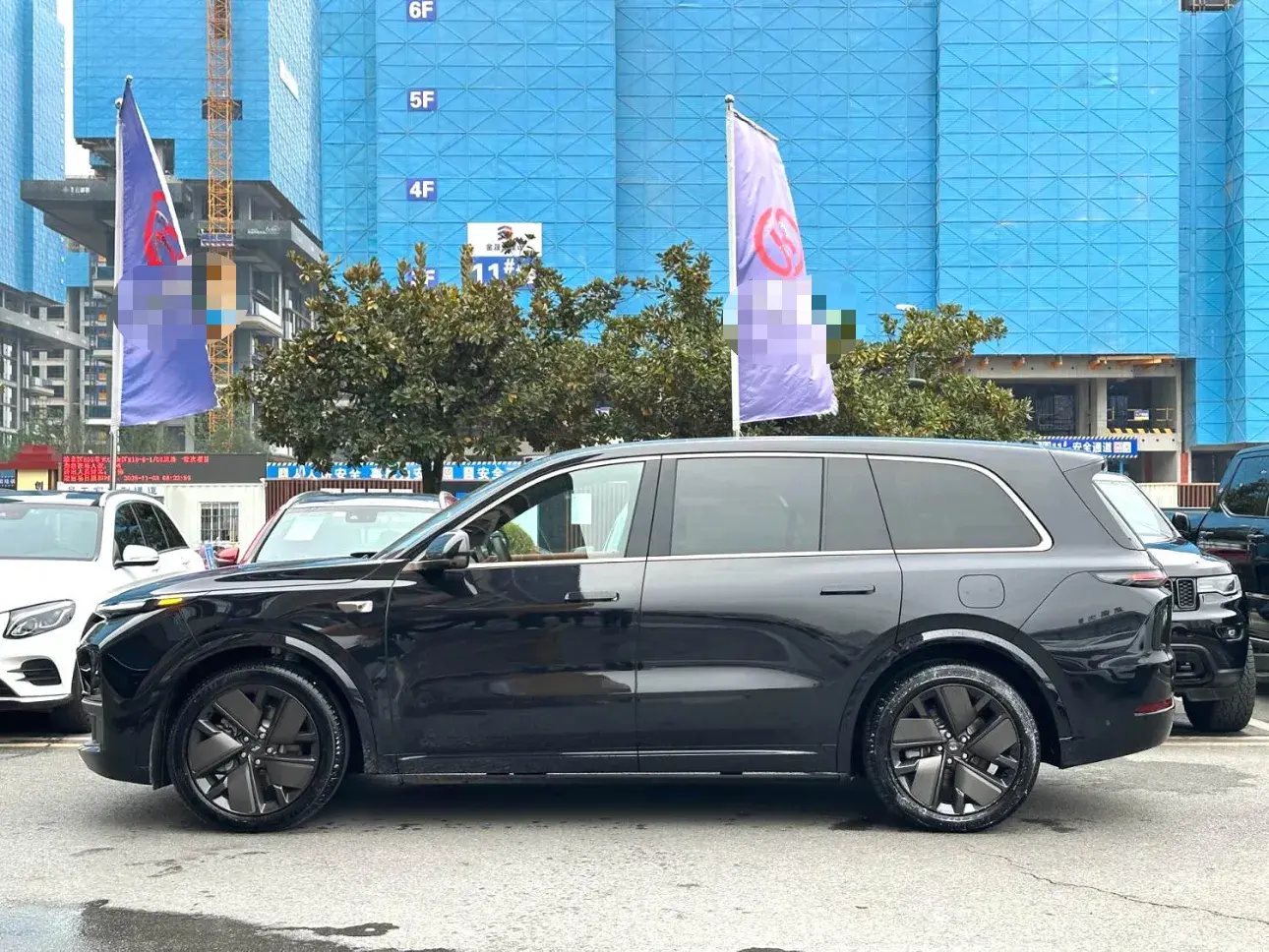 2025 LI L9 thumbnail 3