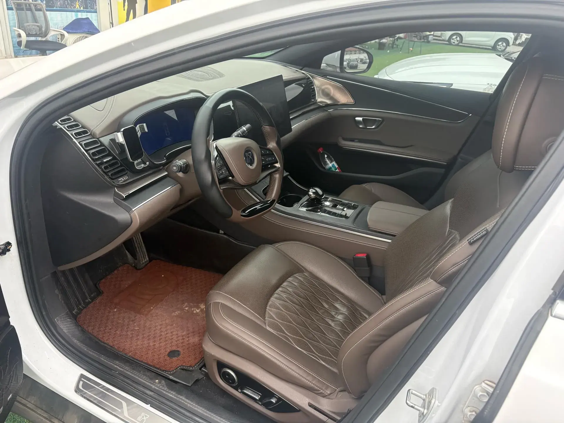 2020 BYD HAN thumbnail 3