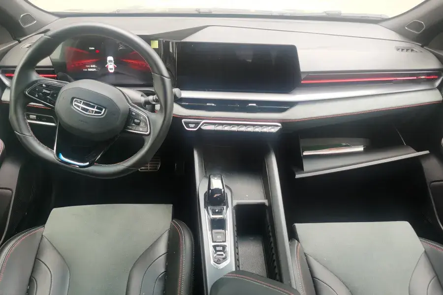 2022 GEELY BINRAY thumbnail 4