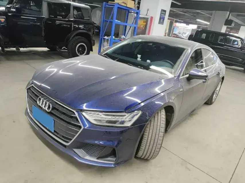 2020 AUDI A7 view 1
