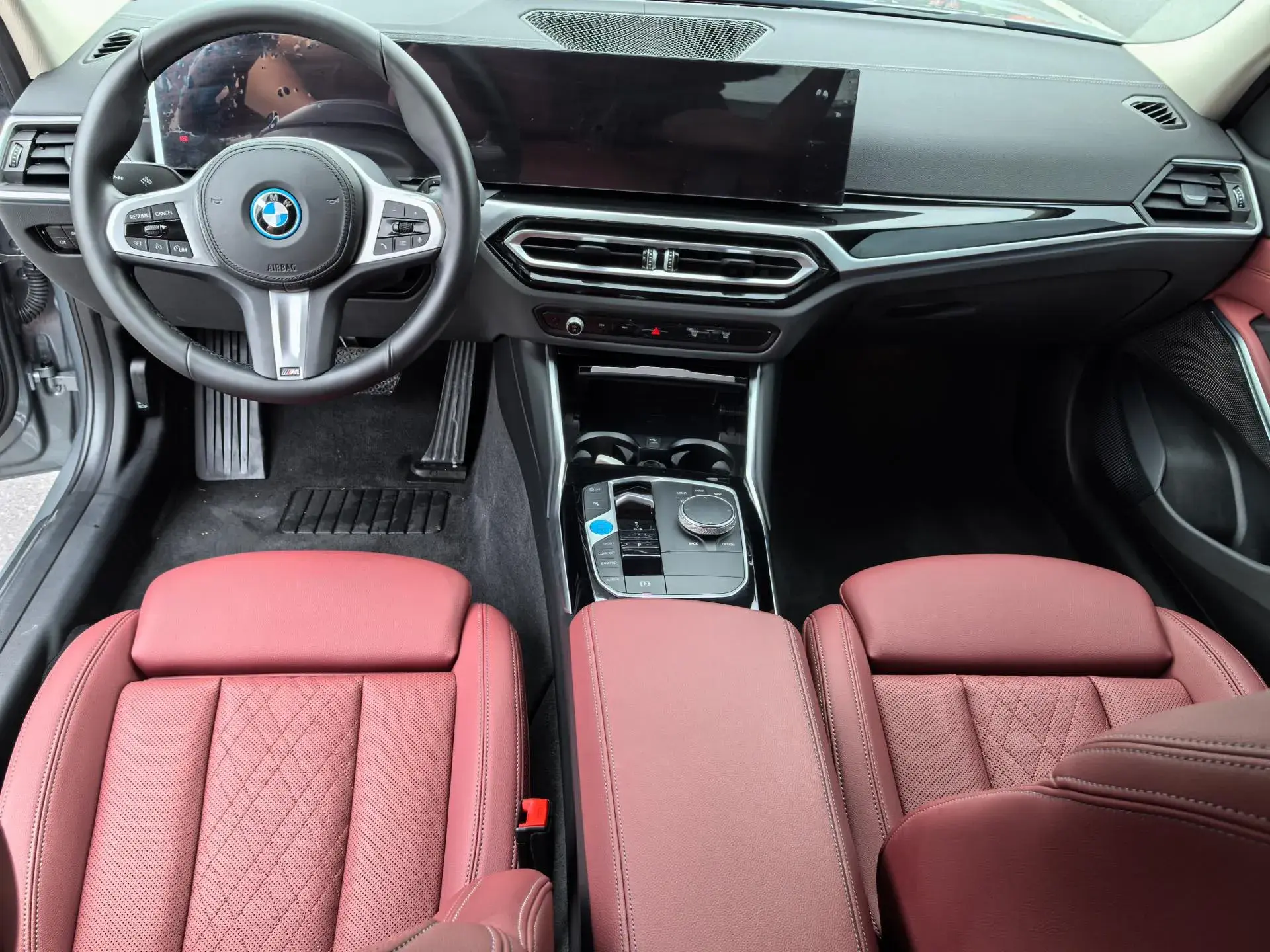 2022 BMW I3 thumbnail 3