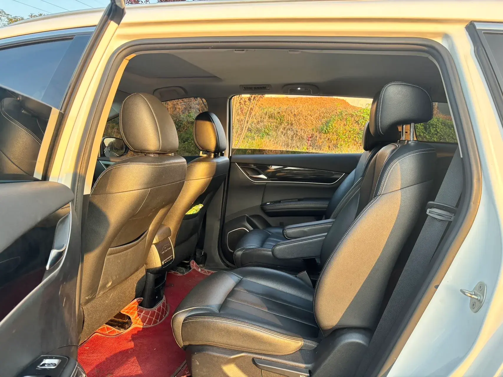 2019 BYD SONG thumbnail 2