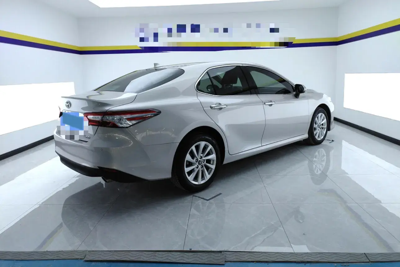 2021 TOYOTA CAMRY thumbnail 2