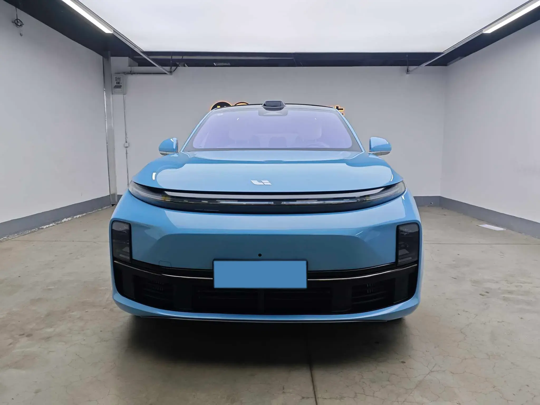 2024 LI L7 thumbnail 3