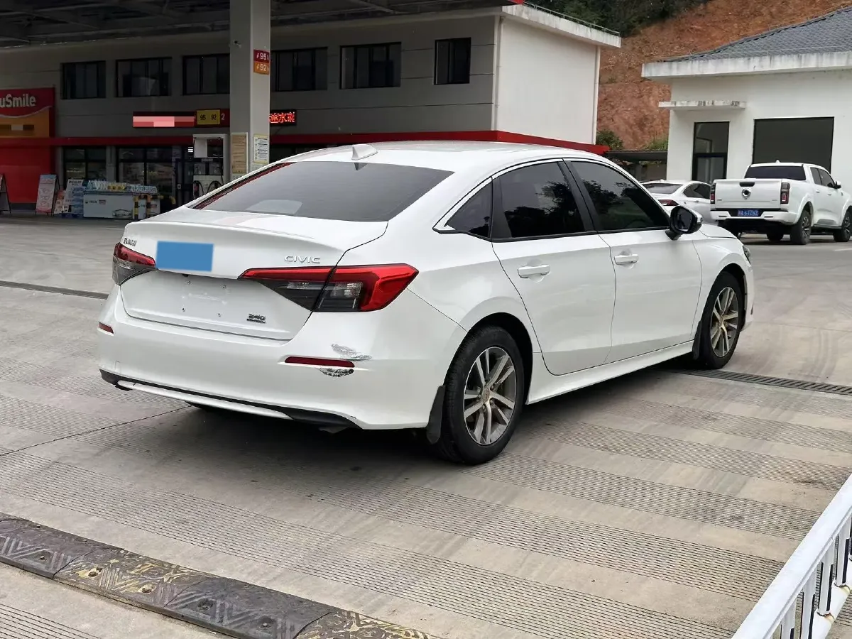 2023 Honda Civic 1.5T 182HP L4 CVT,autocango,china used car exporter,china ev exporter,chinese used car exporter,chinese used ev exporter