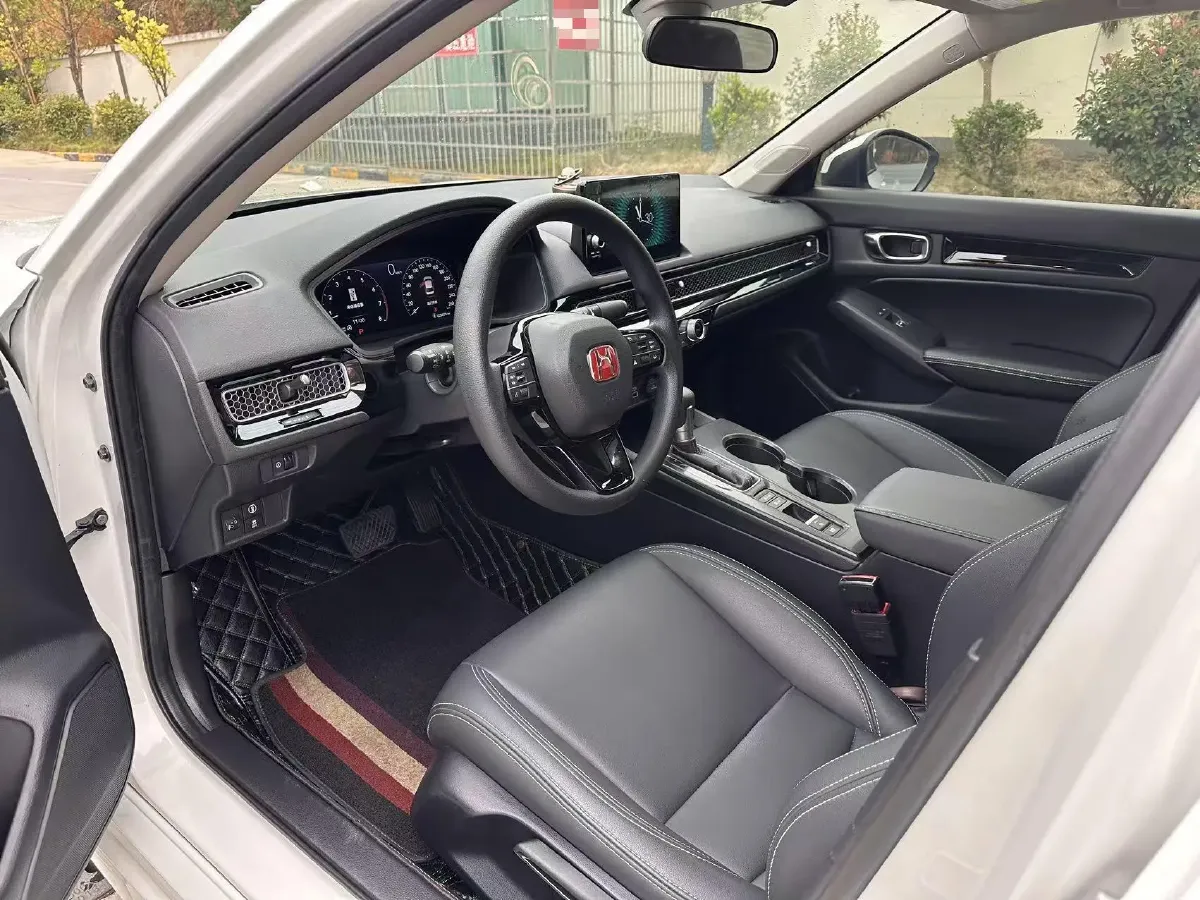 2023 Honda Civic 1.5T 182HP L4 CVT,autocango,china used car exporter,china ev exporter,chinese used car exporter,chinese used ev exporter