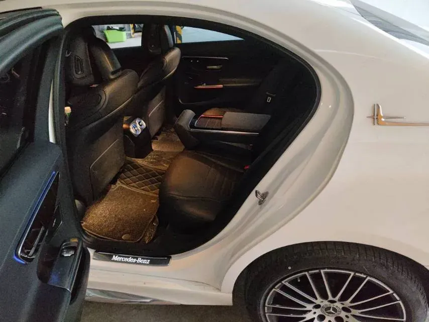 2023 Mercedes-Benz C Class 1.5T 204HP L4 9AT,autocango,china used car exporter,china ev exporter,chinese used car exporter,chinese used ev exporter