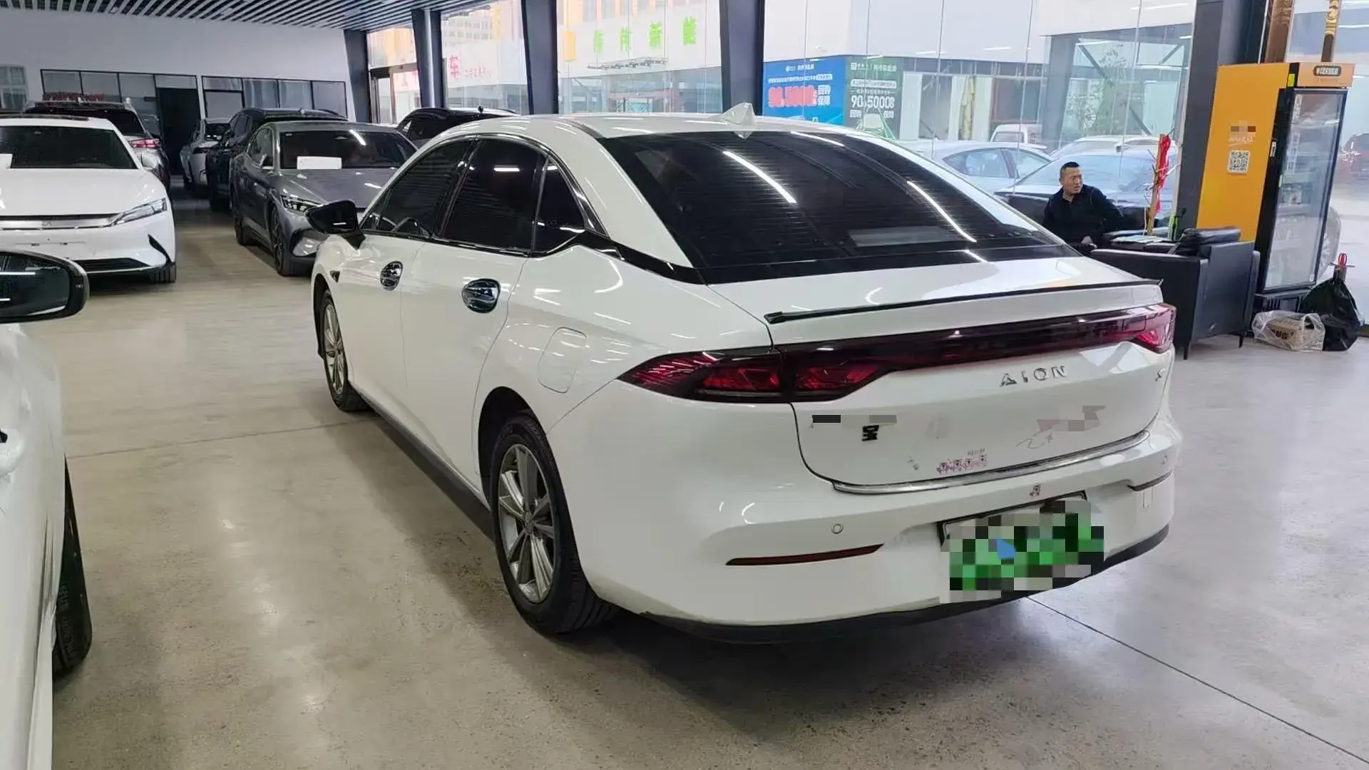 2022 AION S thumbnail 4