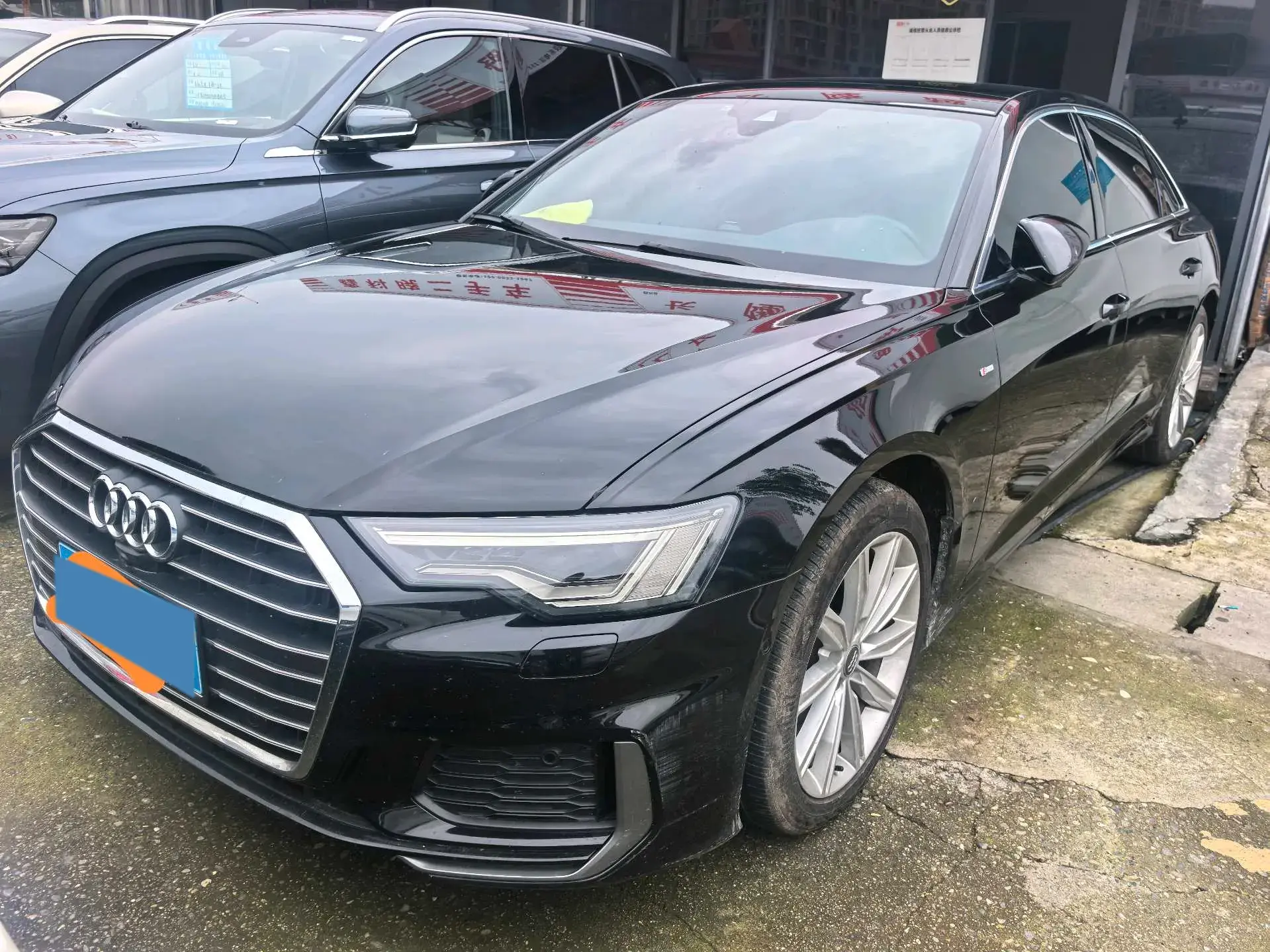 2021 AUDI A6L view 1