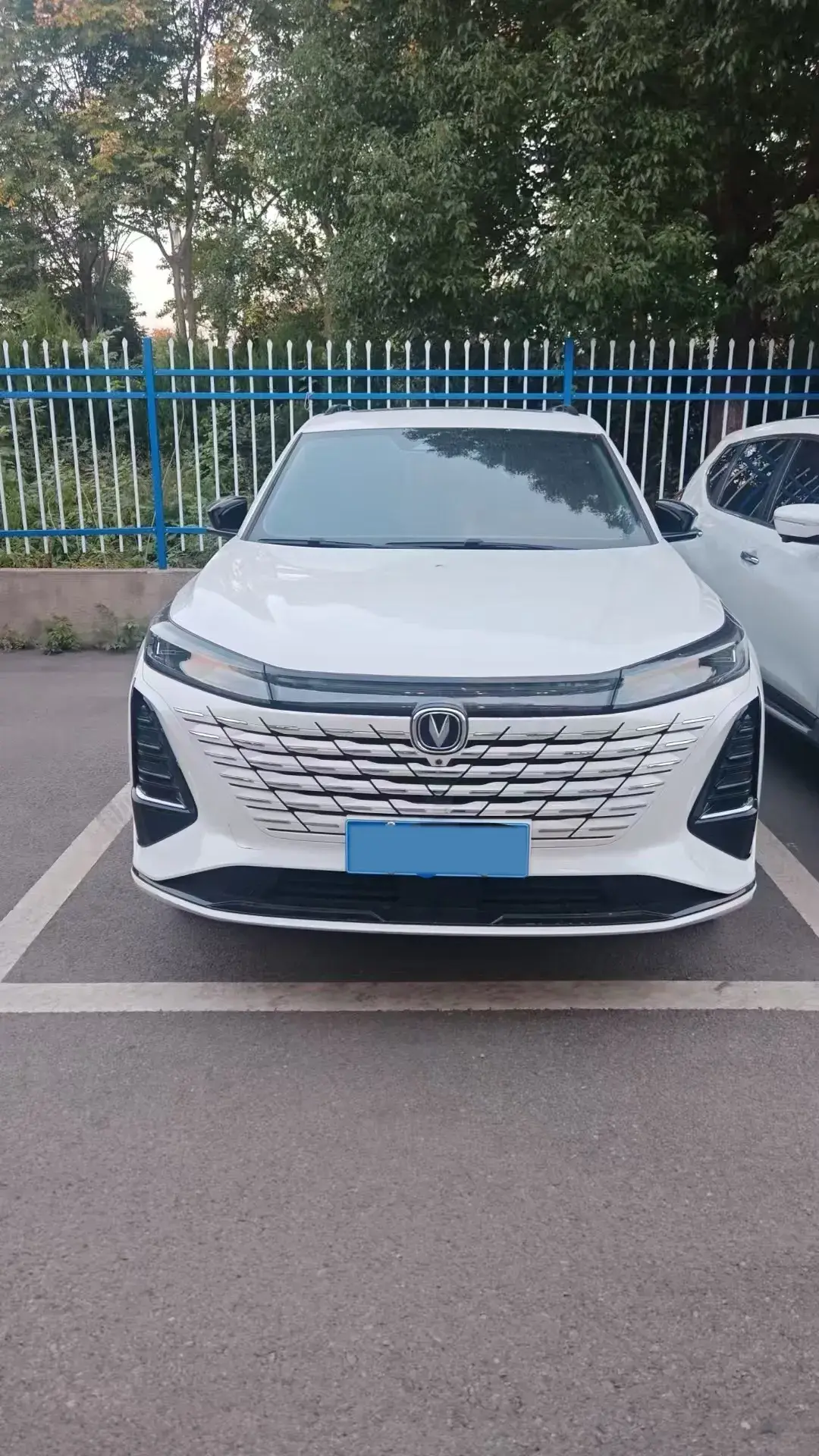 2024 CHANGAN CS75 thumbnail 2