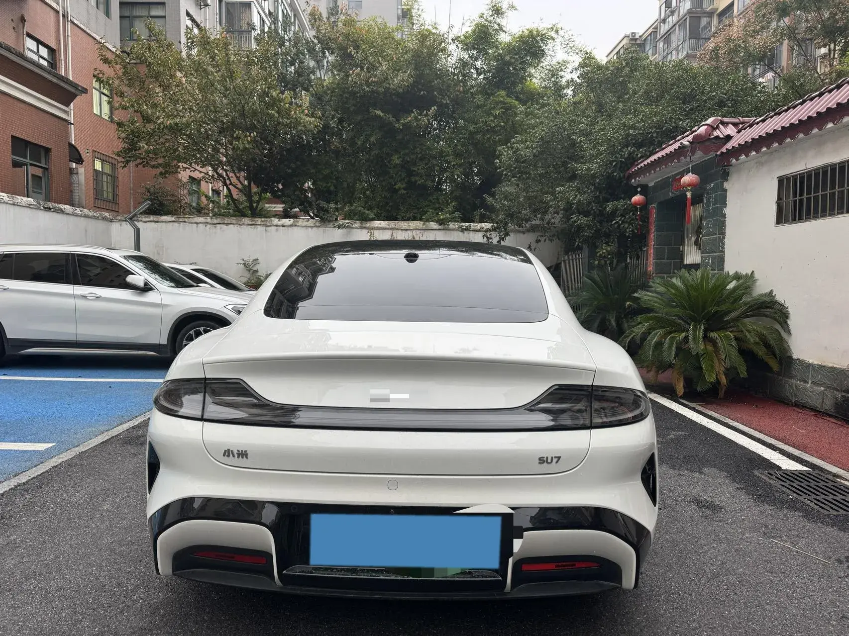 2024 MI SU7 thumbnail 3