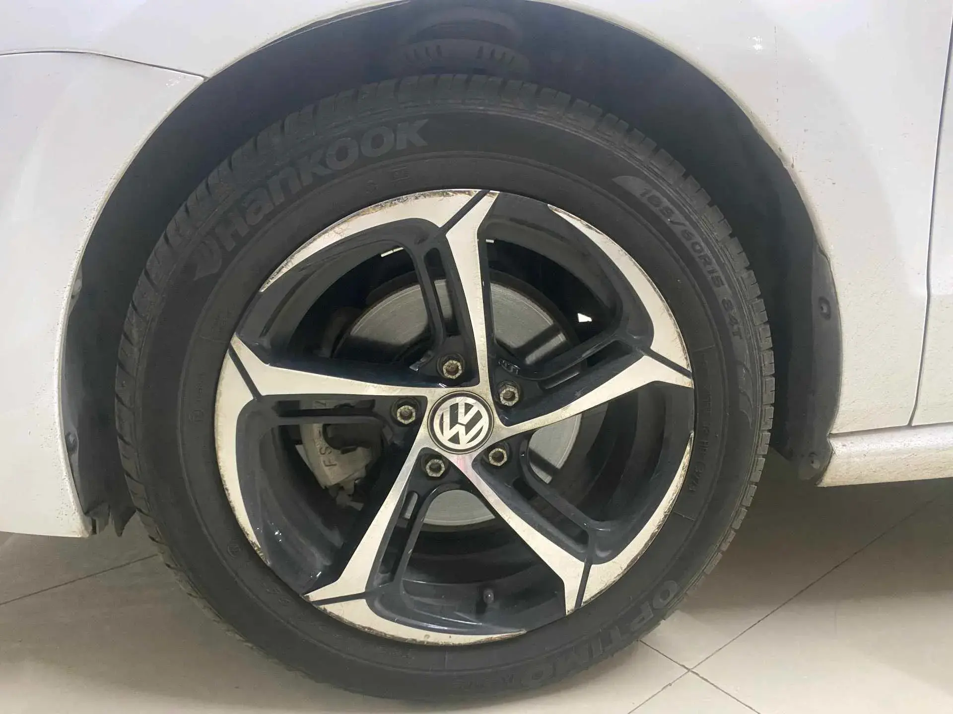 2018 VOLKSWAGEN POLO thumbnail 3