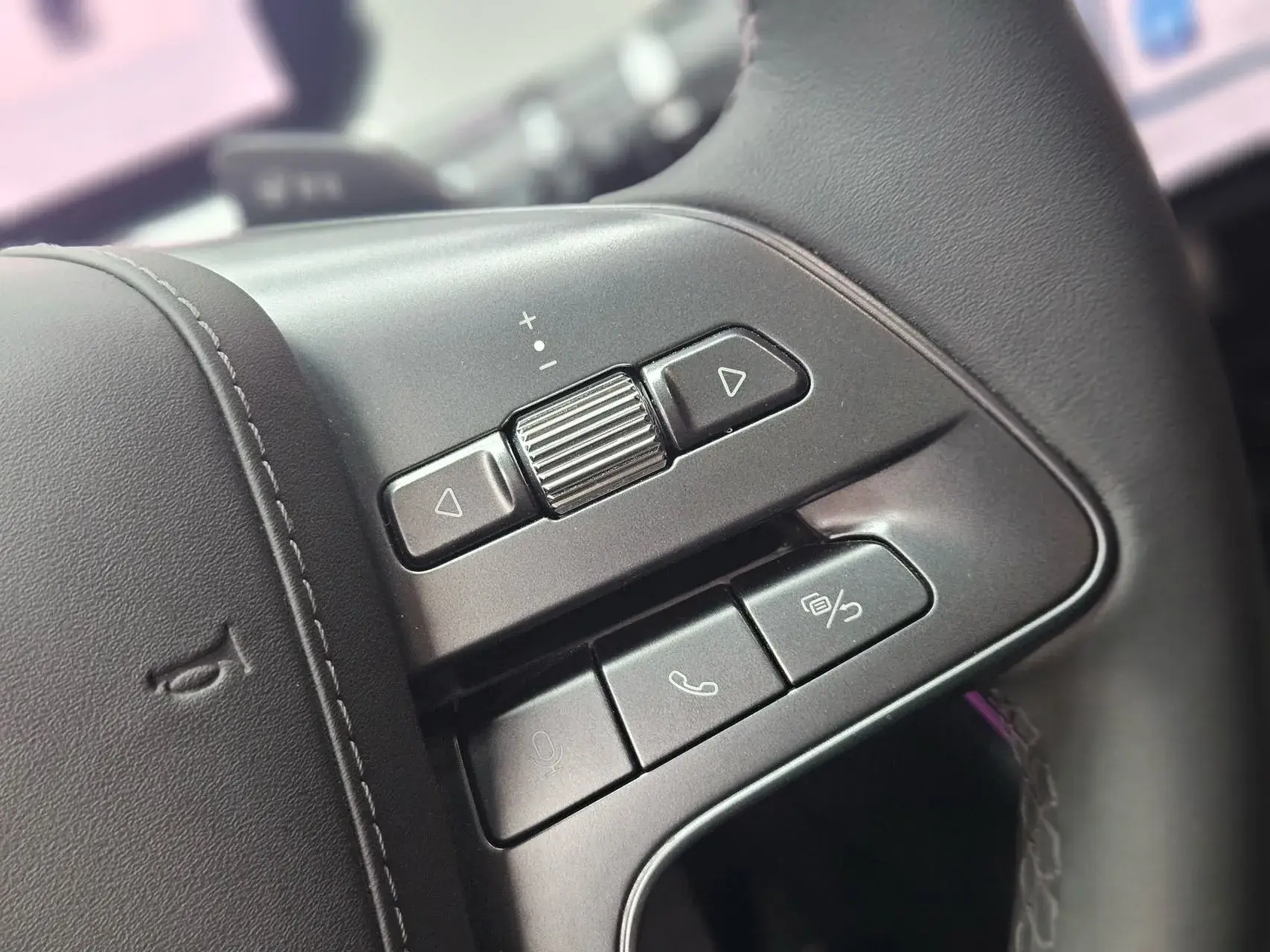 2025 BYD SONGL thumbnail 4