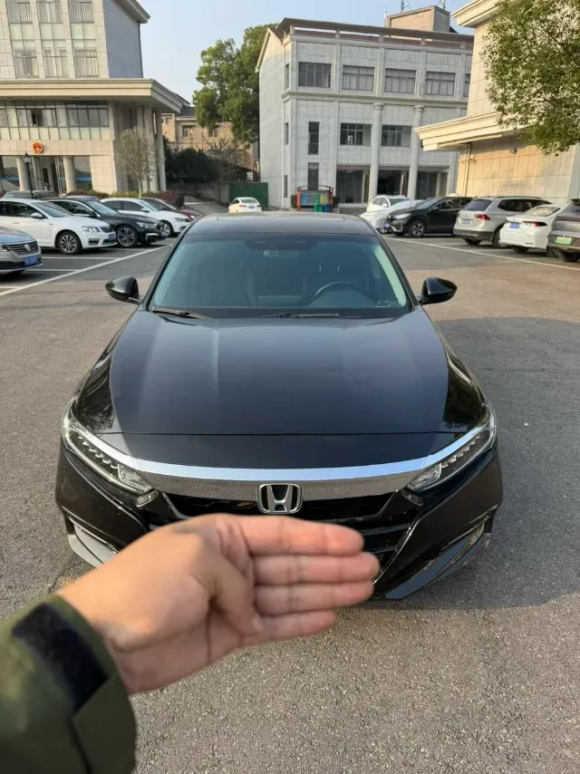 2018 Honda Accord 1.5T 194HP L4 CVT,autocango,china used car exporter,china ev exporter,chinese used car exporter,chinese used ev exporter