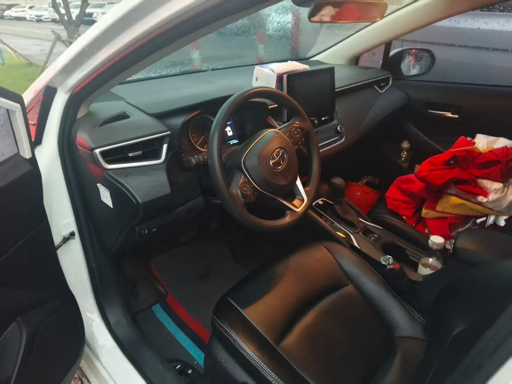 2021 TOYOTA COROLLA thumbnail 4