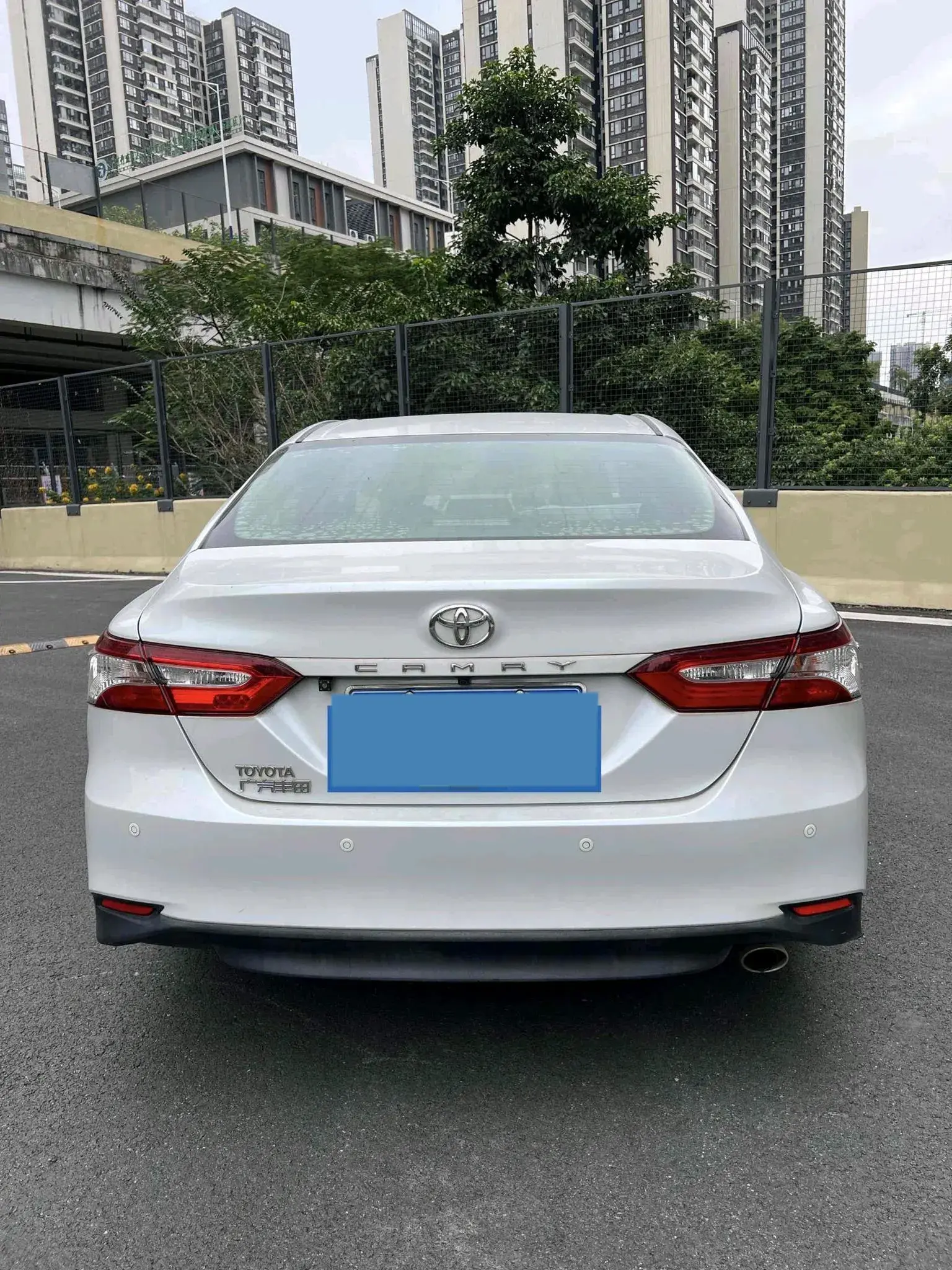 2018 TOYOTA CAMRY thumbnail 4