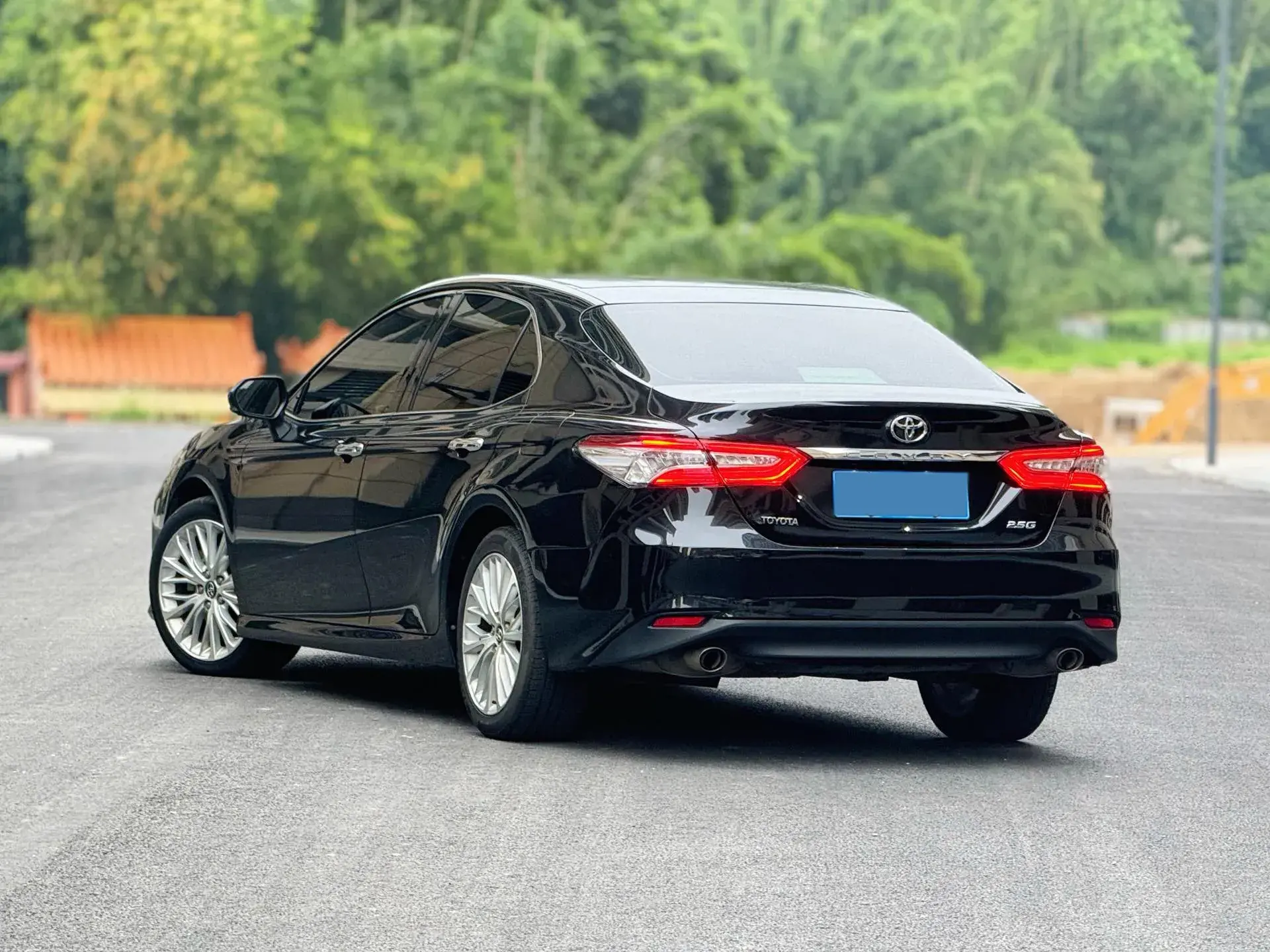 2018 TOYOTA CAMRY thumbnail 4