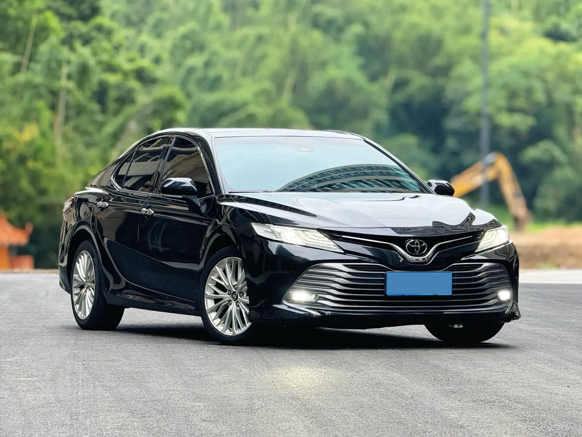 2018 TOYOTA CAMRY thumbnail 3