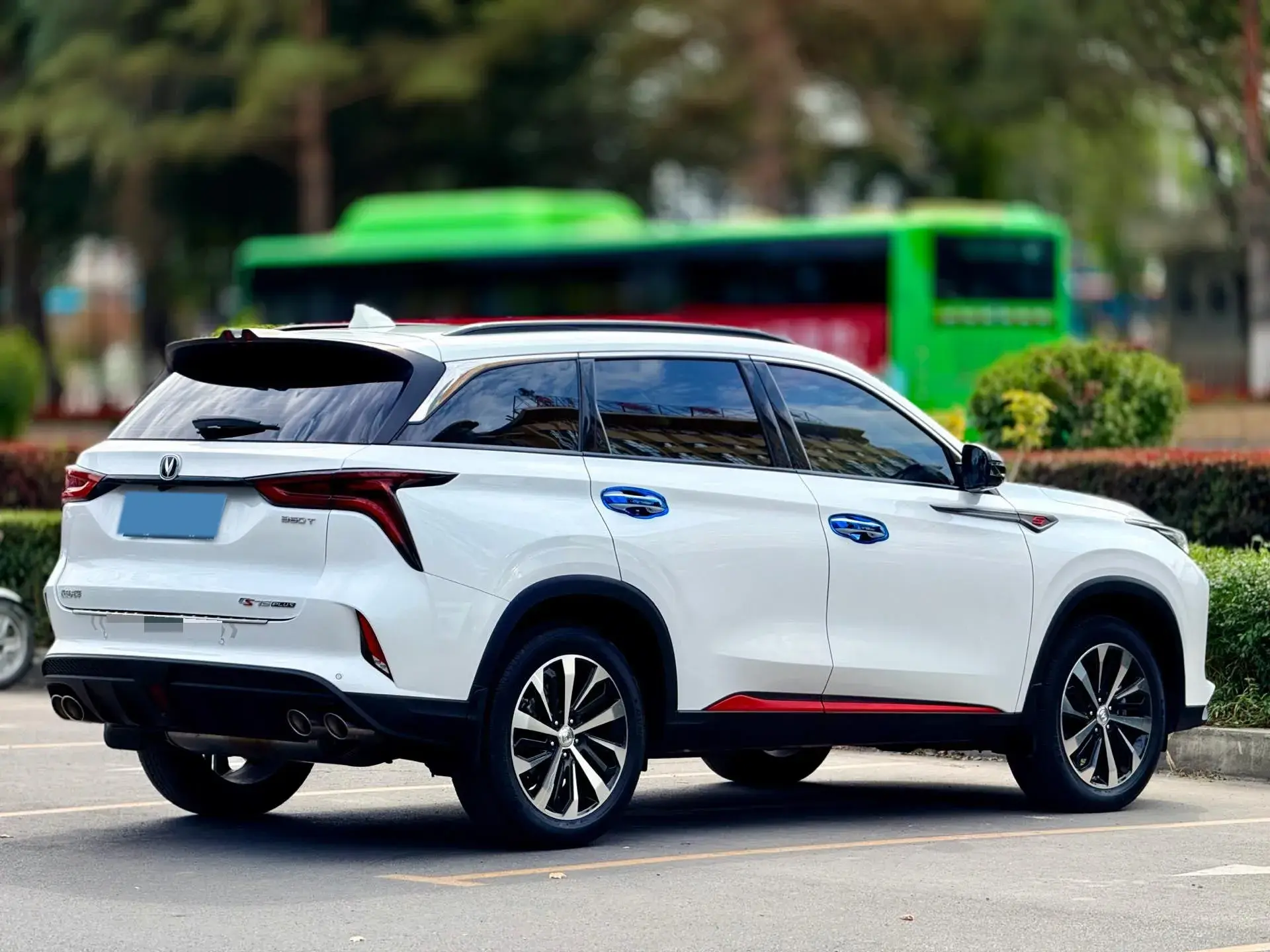 2022 CHANGAN CS75 thumbnail 4