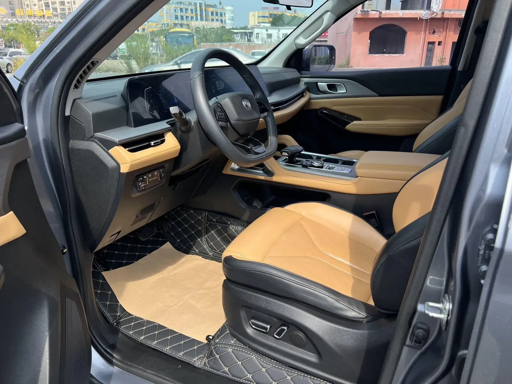 2023 CHANGAN LANTUOZHE thumbnail 4