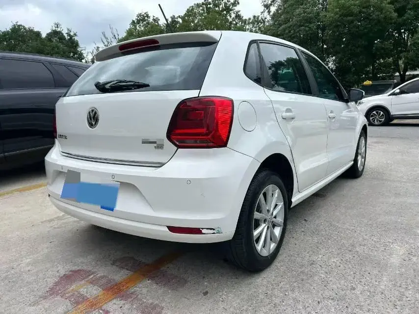2018 VOLKSWAGEN POLO thumbnail 4