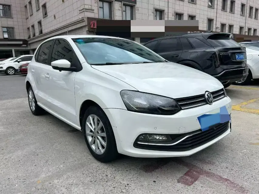 2018 VOLKSWAGEN POLO thumbnail 2