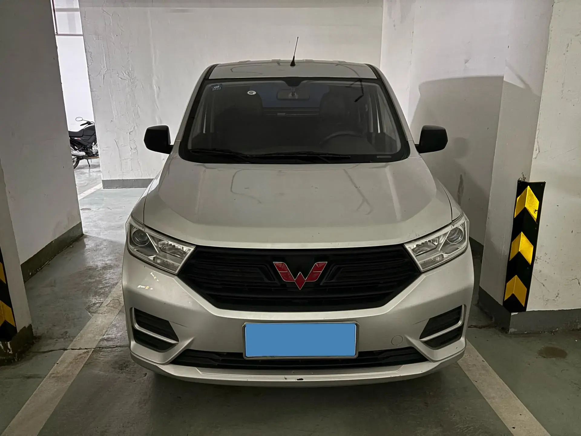 2019 WULING HONGGUANG thumbnail 2