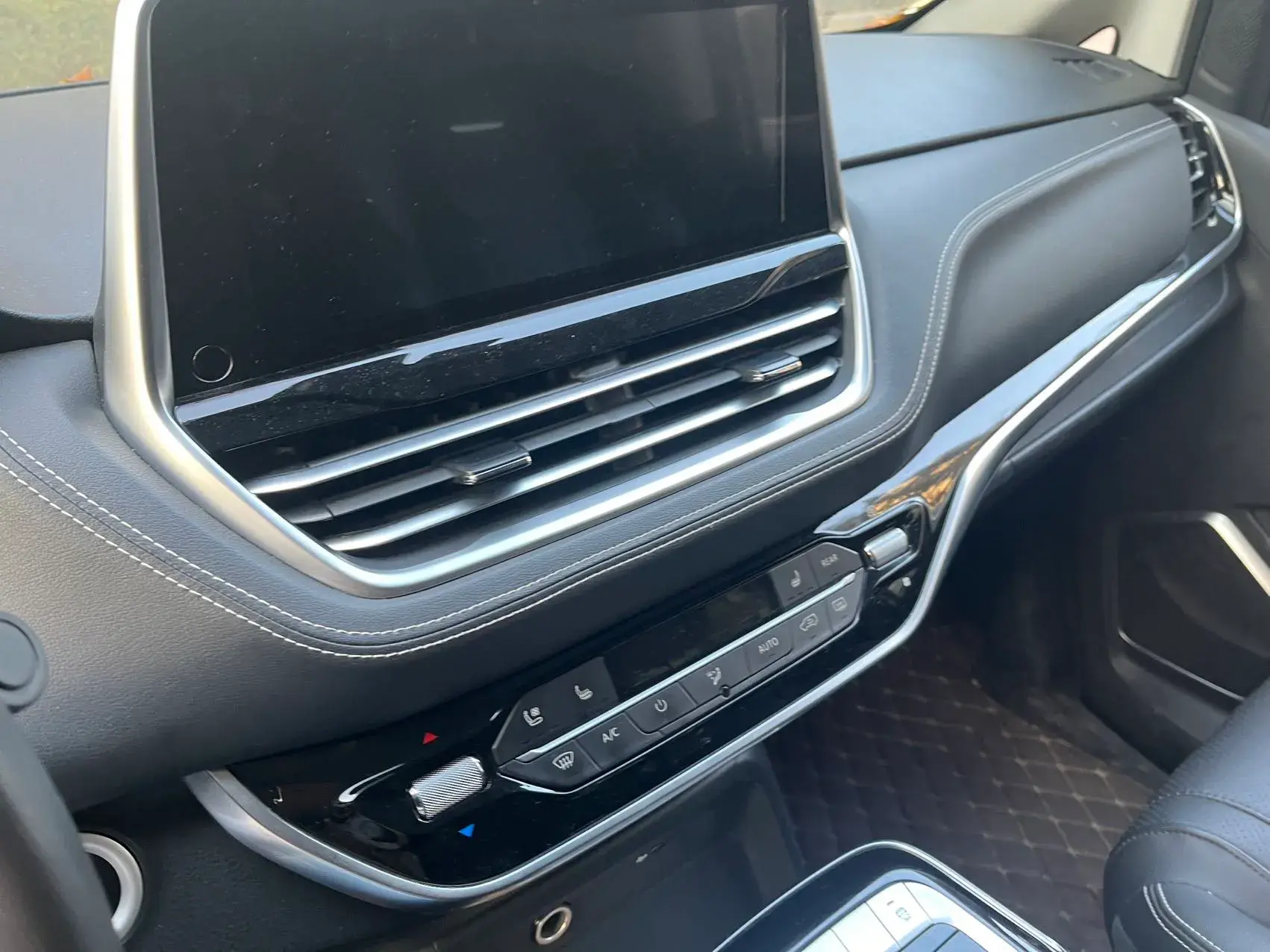 2021 MAXUS G20 thumbnail 3