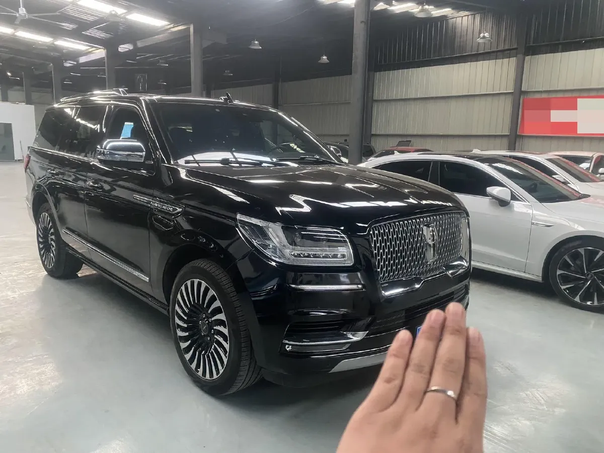 2020 Lincoln Navigator 3.5T 388HP V6 10AT,autocango,china used car exporter,china ev exporter,chinese used car exporter,chinese used ev exporter