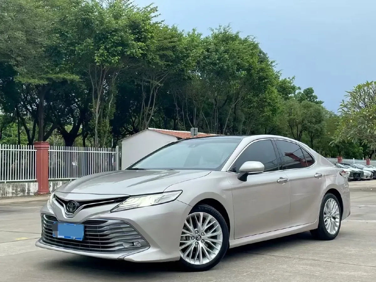 2018 Toyota Camry 2.5L 209HP L4 8AT,autocango,china used car exporter,china ev exporter,chinese used car exporter,chinese used ev exporter