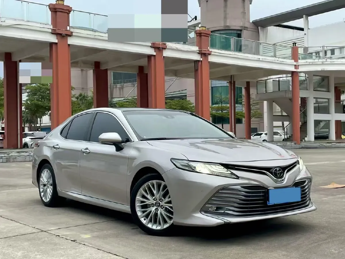 2018 Toyota Camry 2.5L 209HP L4 8AT,autocango,china used car exporter,china ev exporter,chinese used car exporter,chinese used ev exporter