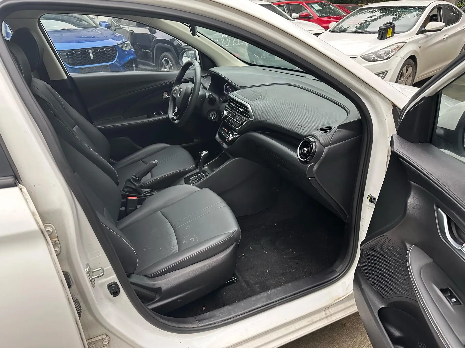 2019 CHANGAN ALSVIN thumbnail 4