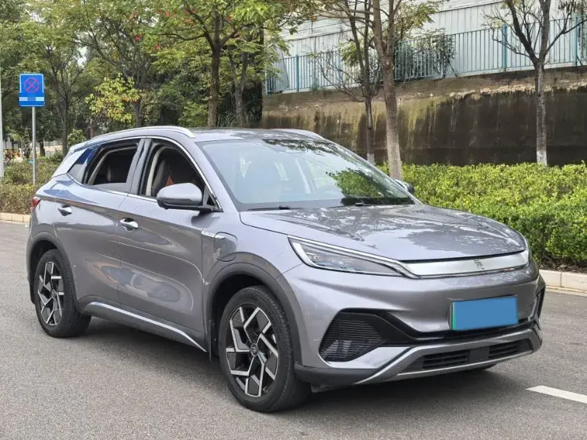 2024 BYD YUAN thumbnail 3