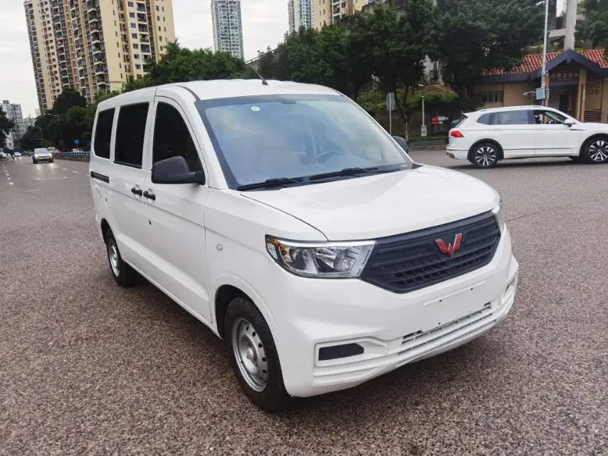 2019 WULING HONGGUANG thumbnail 3