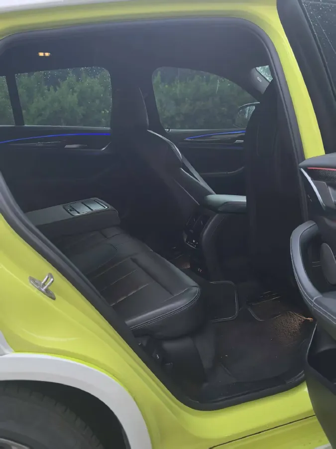 2022 BMW X4 M 3.0T 480HP L6 8AT,autocango,china used car exporter,china ev exporter,chinese used car exporter,chinese used ev exporter