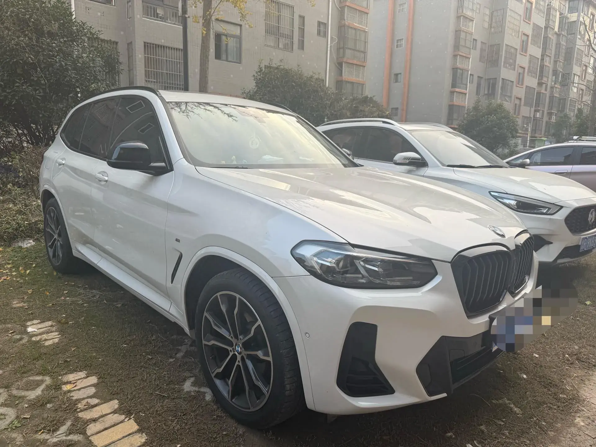2022 BMW X3 thumbnail 2