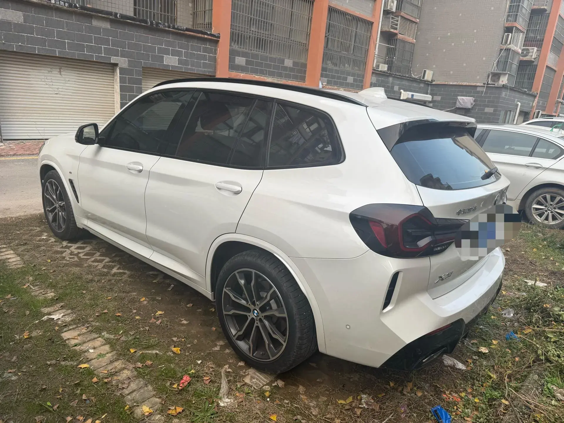 2022 BMW X3 thumbnail 3
