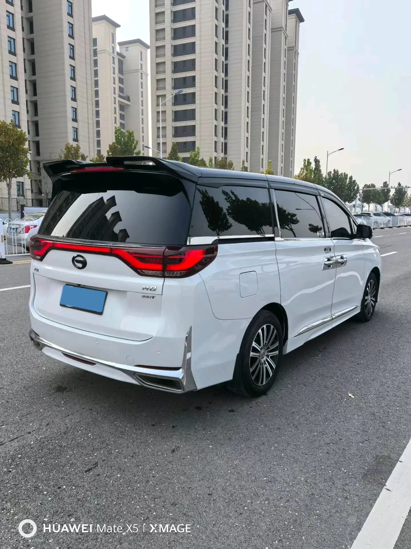 2021 GAC TRUMPCHI thumbnail 3
