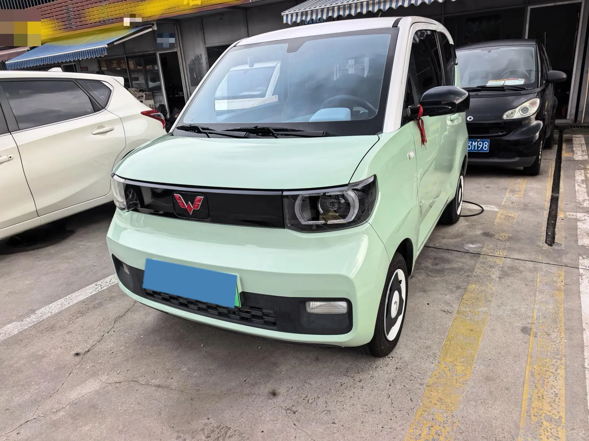 2022 WULING HONGGUANG view 1