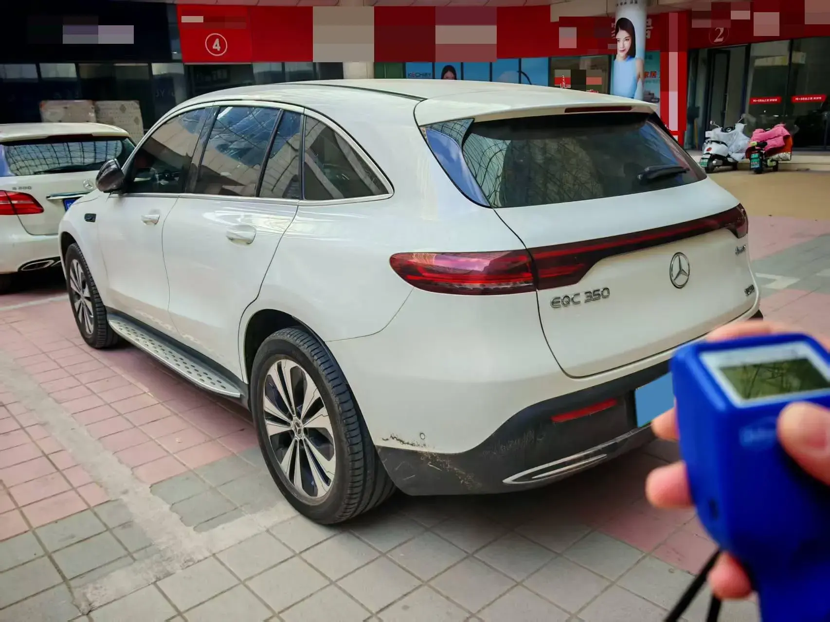 2021 MERCEDES-BENZ EQC thumbnail 2