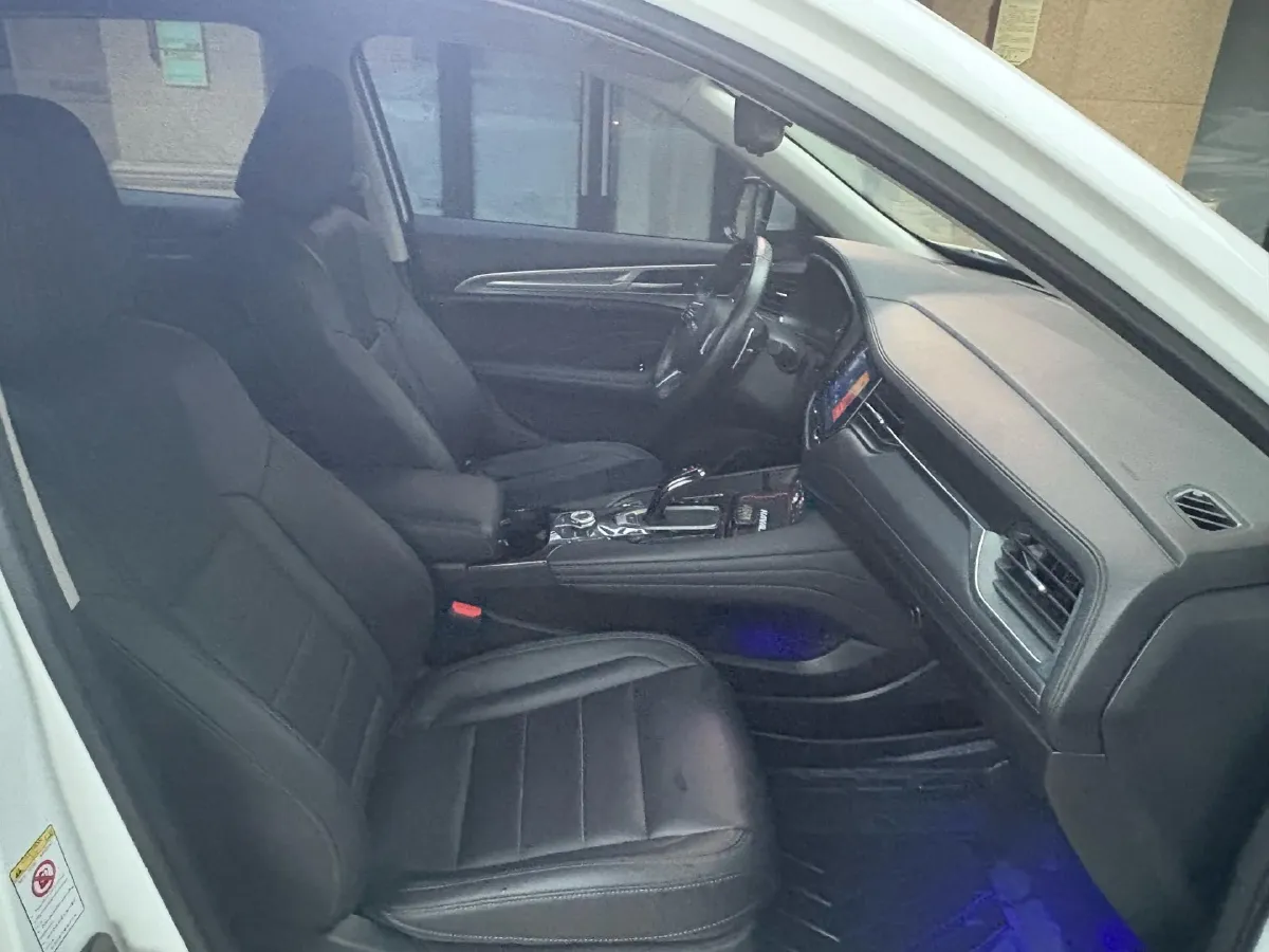 2020 Haval F7 2.0T 224HP L4 7DCT,autocango,china used car exporter,china ev exporter,chinese used car exporter,chinese used ev exporter