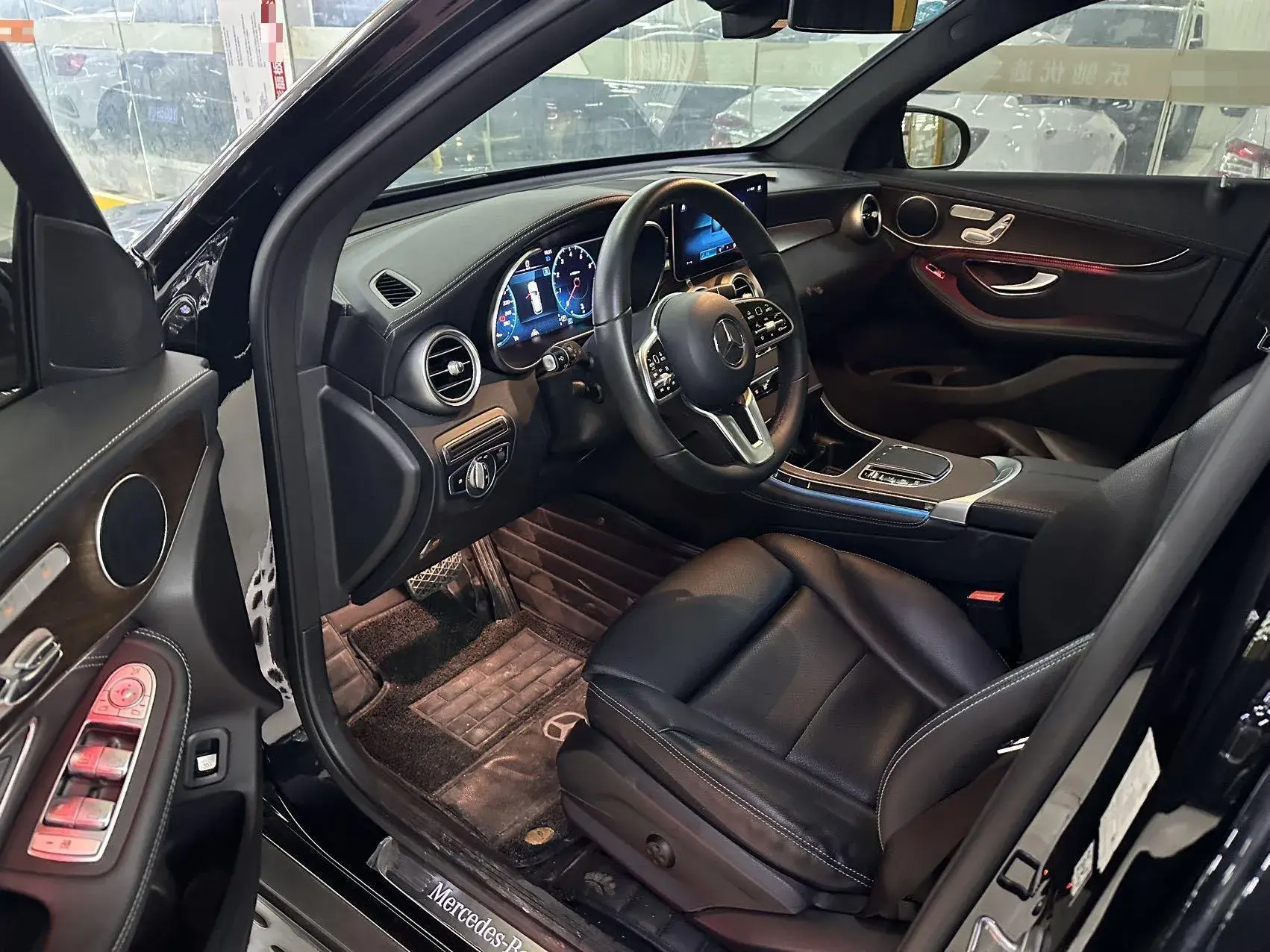 2020 MERCEDES-BENZ GLC thumbnail 3