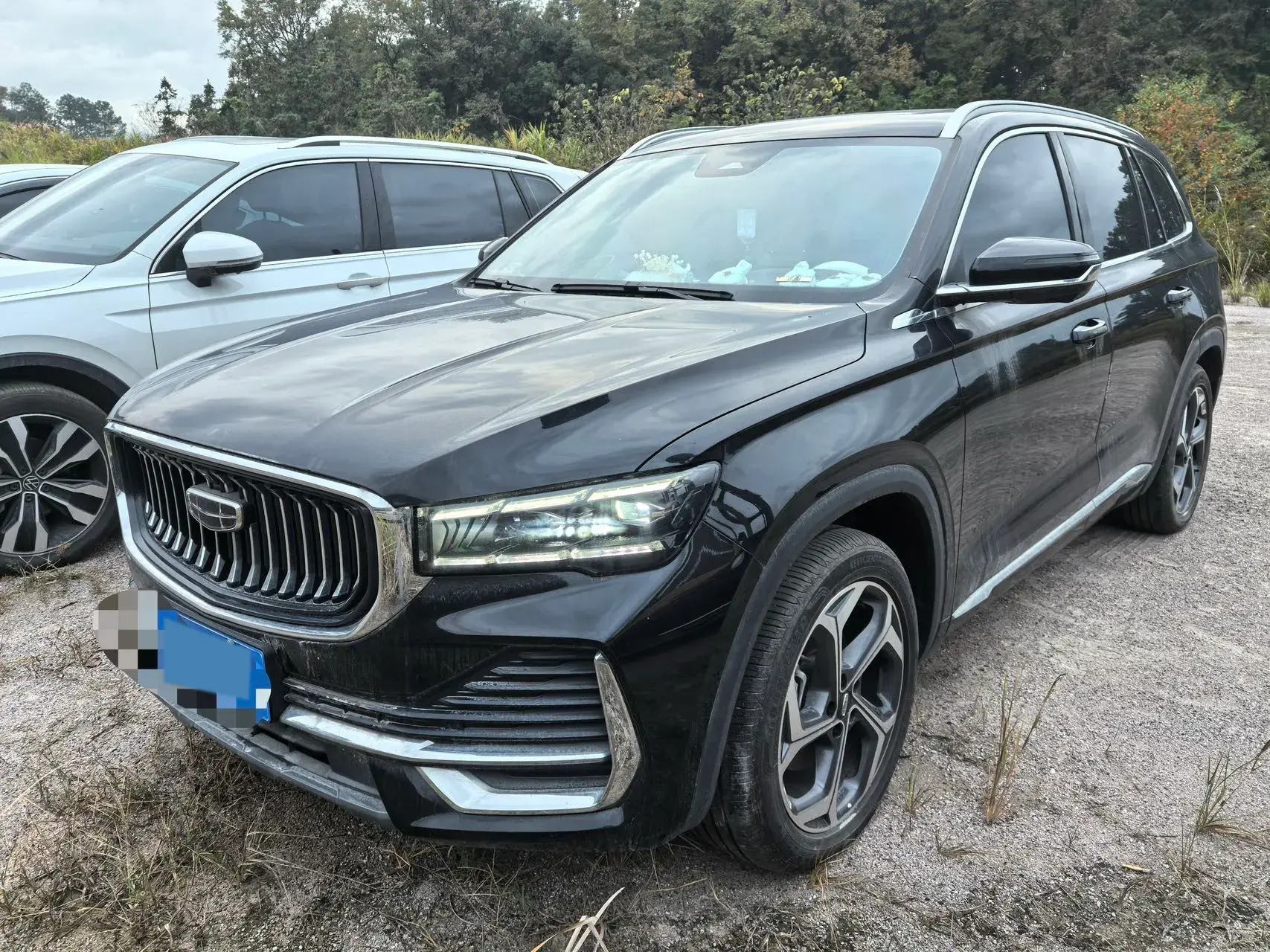 2024 GEELY MONJARO view 1