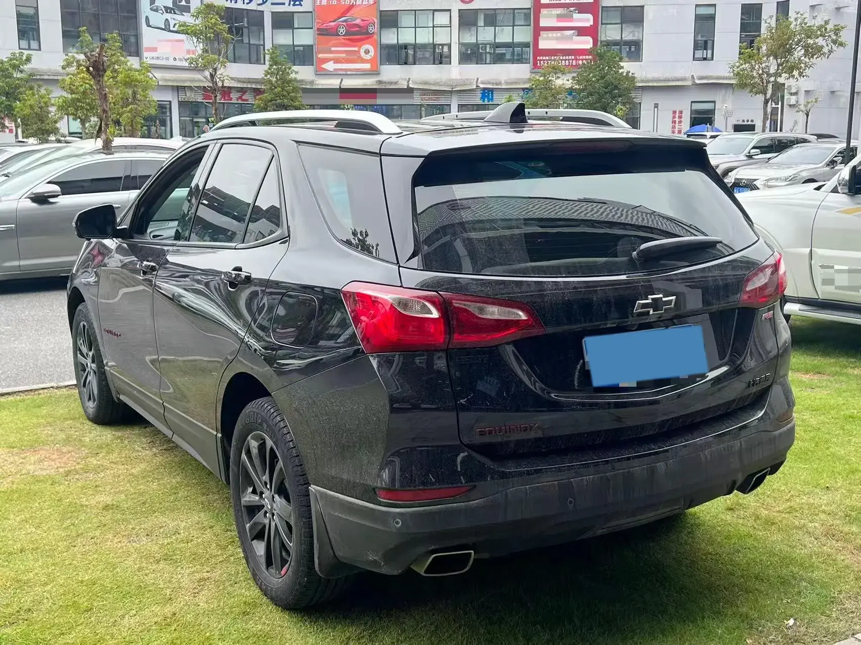 2019 CHEVROLET EQUINOX thumbnail 4