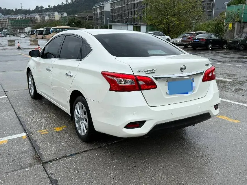 2022 Nissan Sylphy 1.6L 122HP L4 CVT,autocango,china used car exporter,china ev exporter,chinese used car exporter,chinese used ev exporter