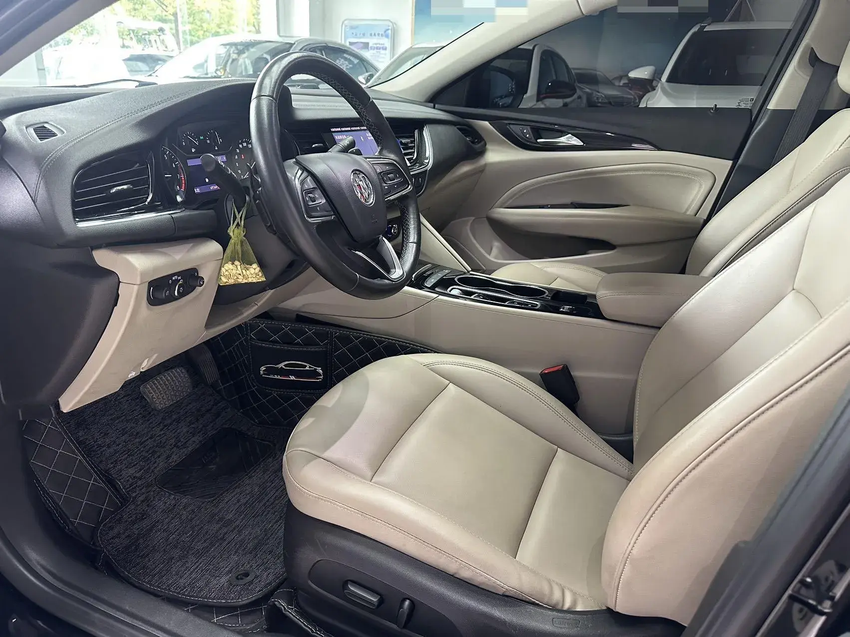 2020 BUICK REGAL thumbnail 4