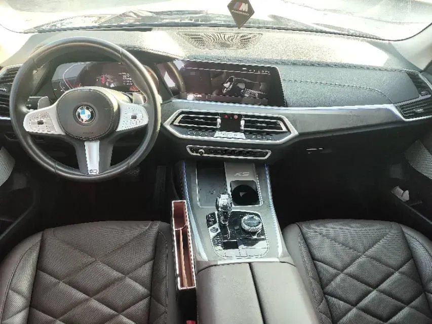 2022 BMW X5 2.0T 245HP L4 8AT,autocango,china used car exporter,china ev exporter,chinese used car exporter,chinese used ev exporter